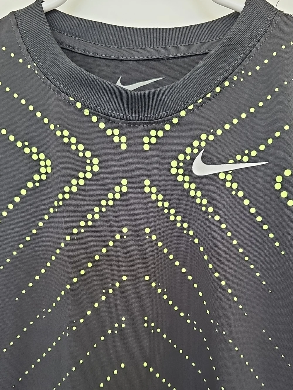 Nike Dri-Fit Grey Long Sleeve Athletic Shirt w/ Neon Yellow Dot Detail Boys Sz 6